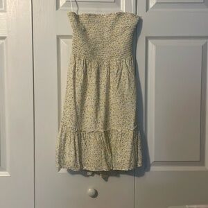 Holister Strapless dress with back cutout